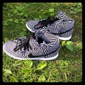 Nike Mens Dunk High Premium SB White/Black Sz 10